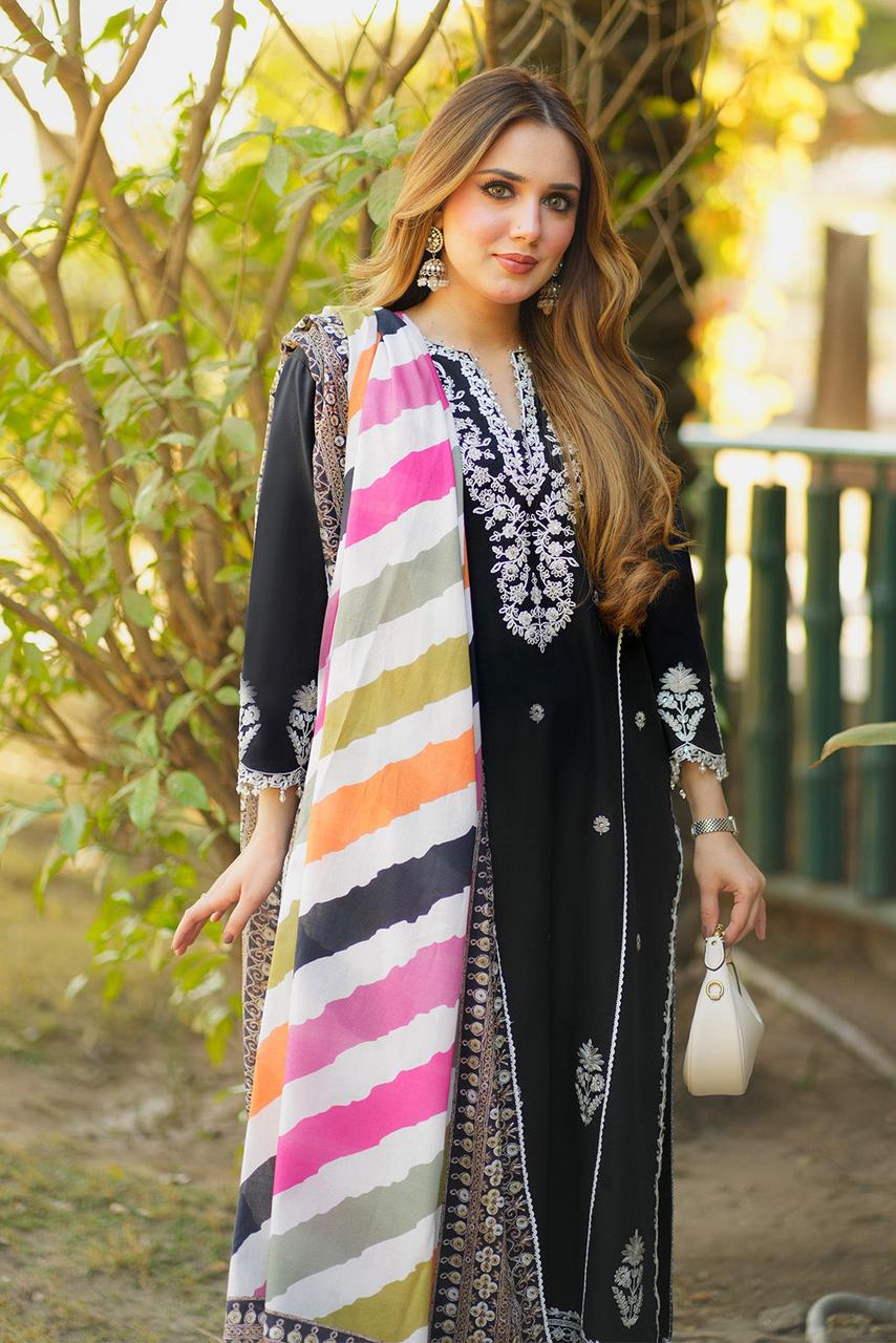 premium Quality embroidered Linen 3pc