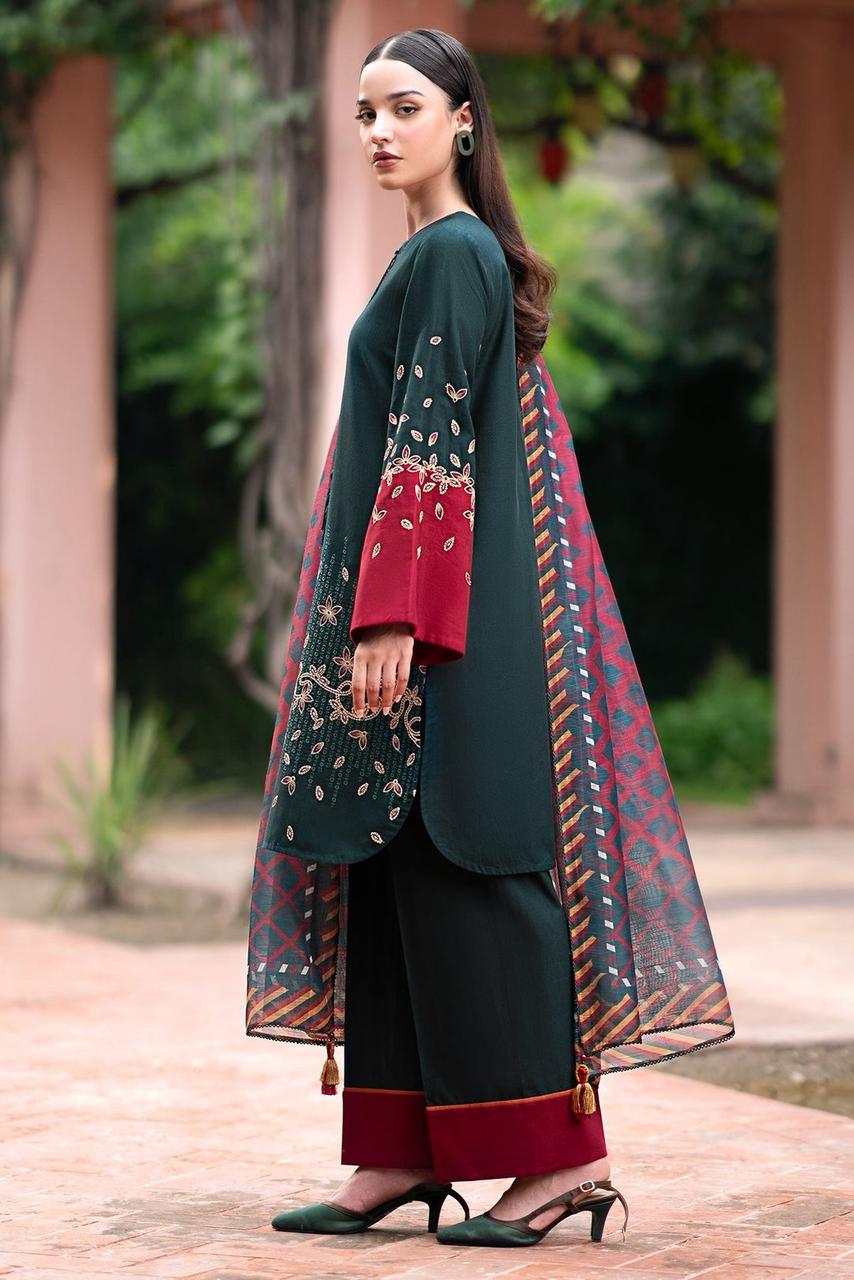 premium Quality embroidered Linen 3pc