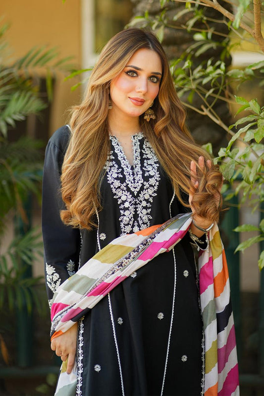 premium Quality embroidered Linen 3pc
